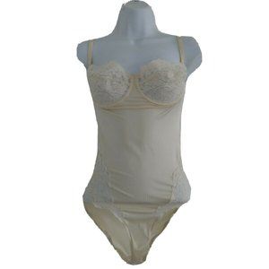 Valisere Paris Lace Details Cream Bodysuit